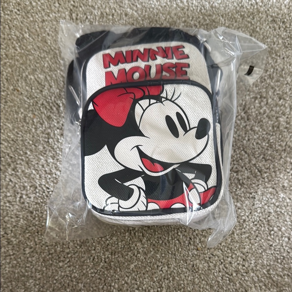 Minnie Mouse Crossbody Bag - Black and White